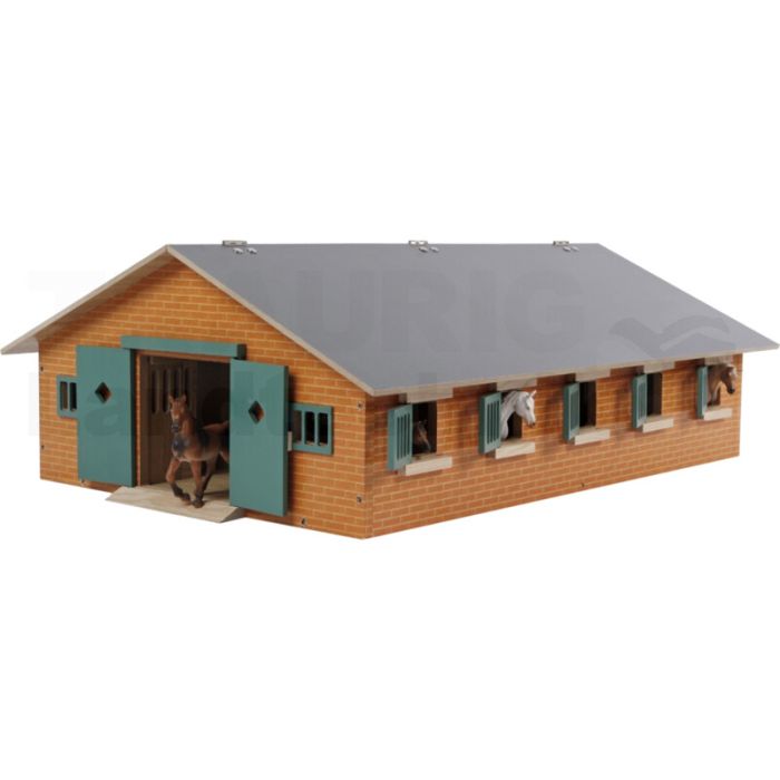 Holz Pferdestall mit 9 Boxen Holz Pferdestall mit 9 Boxen