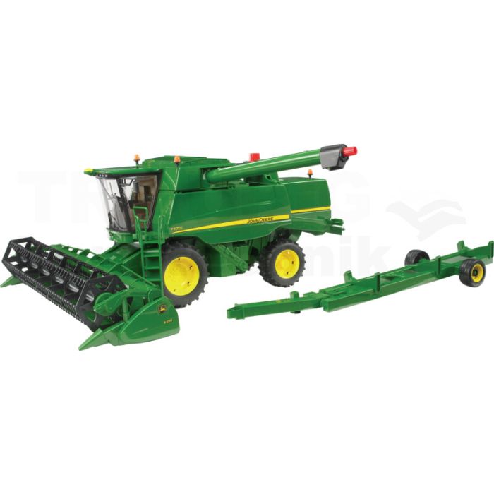 John Deere T670i