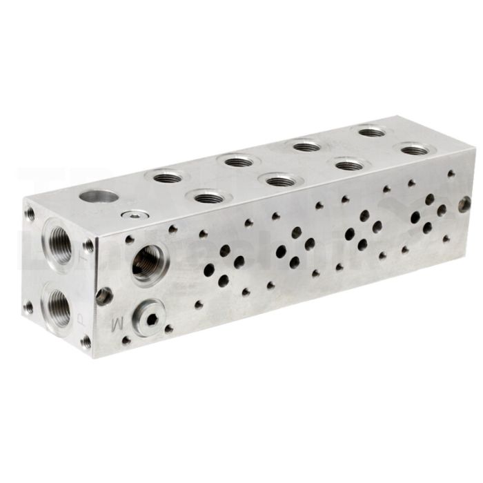 Grundplatte 4-fach NG06