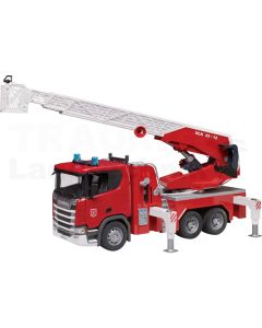 Scania Super 560R Feuerwehr mit Drehleit