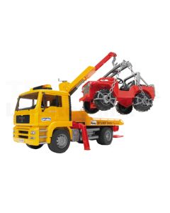 Abschlepp-LKW mit Geländewagen