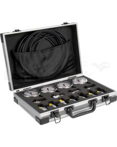Koffer mit 4 analogen Manometern